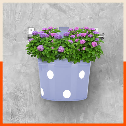 RUI Hanging Metal Pot Holders / Planters for Home / Balcony / Garden | Baby Blue